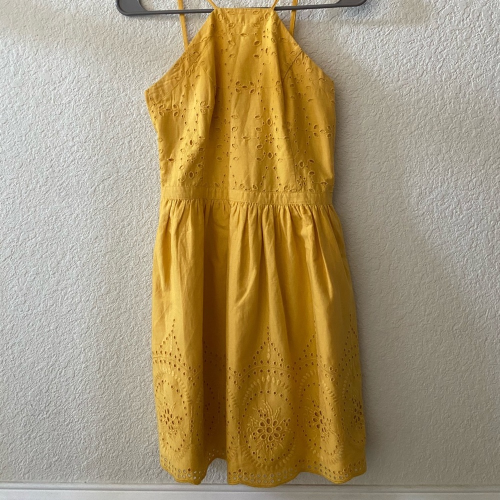 Mustard yellow summer dress with pockets